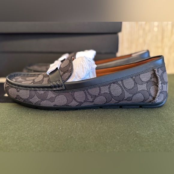 Coach Mona Loafers. New in box - Picture 2 of 4
